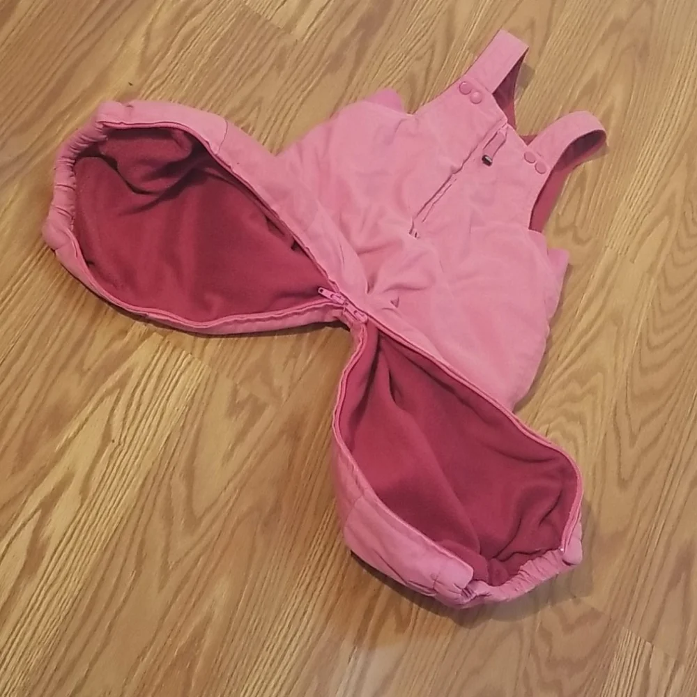 The children‎ place snow suit 24mo